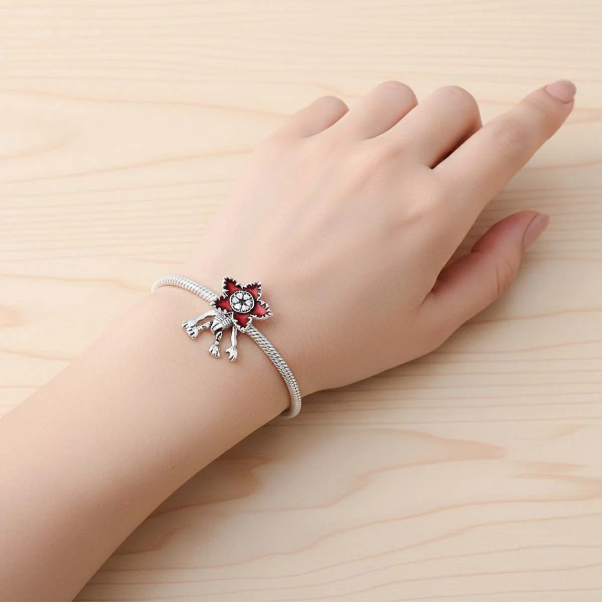 Stranger Things Moveable Demogorgon Charm Hallmarked S925 Sterling Silver - Image 5